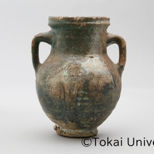 陶器の壺（完形）